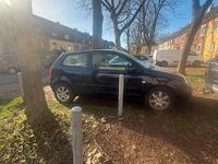 Gebraucht VW Polo 64 PS (47 kW) 2002 Blau Kleinwagen