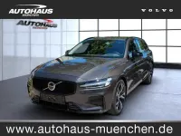 Gebraucht Volvo V60 145 PS (106 kW) 2024 Kombi