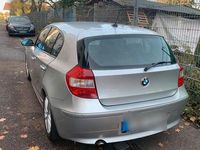 Gebraucht BMW 118 129 PS (94 kW) 2005 Silber Kleinwagen