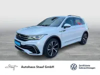 Gebraucht VW Tiguan R-line 245 PS (180 kW) 2024 Oryxweiß perlmutteffekt SUV