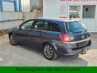 Gebraucht Opel Astra Edition 110 PS (80 kW) 2010 Blau Limousine