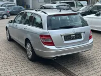 Gebraucht Mercedes C200 136 PS (100 kW) 2009 Silber Limousine
