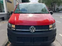 Gebraucht VW Transporter 102 PS (75 kW) 2017 Rot Van