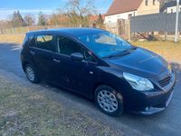 Gebraucht Toyota Verso 126 PS (92 kW) 2009 Violet Van / Kleinbus