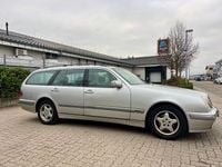 Gebraucht Mercedes E240 170 PS (125 kW) 2000 Silber Kombi