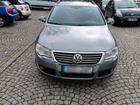 Gebraucht VW Passat 123 PS (90 kW) 2009 Grau Kombi