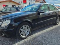 Gebraucht Mercedes E220 150 PS (110 kW) 2003 Schwarz Limousine