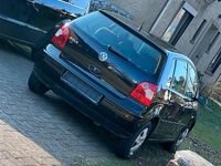 Gebraucht VW Polo 75 PS (55 kW) 2003 Schwarz Kleinwagen
