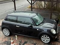 Gebraucht Mini Cooper 122 PS (89 kW) 2010 Schwarz Kleinwagen