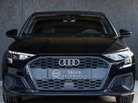 Gebraucht Audi A3 Ambiente 150 PS (110 kW) 2022 Schwarz Limousine