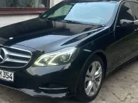 Gebraucht Mercedes E220 170 PS (125 kW) 2015 Schwarz Limousine