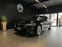 Gebraucht BMW 545e Performance 394 PS (289 kW) 2023 Schwarz ii Limousine
