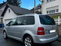 Gebraucht VW Touran 105 PS (77 kW) 2003 Silber Van / Kleinbus