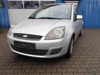 Gebraucht Ford Fiesta Ambiente 60 PS (44 kW) 2007 Silber Limousine