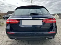 Second-hand Mercedes E220 194 CP (142 kW) 2019 Albastru Break