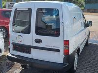 Gebraucht Opel Combo 94 PS (69 kW) 2010 Weiß Van / Kleinbus