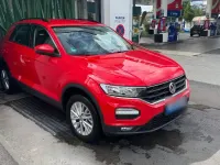 Gebraucht VW T-Roc 116 PS (85 kW) 2019 Rot SUV