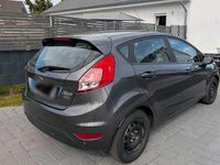 Gebraucht Ford Fiesta Titanium 101 PS (74 kW) 2017 Grau Limousine