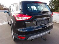 Gebraucht Ford Kuga Titanium 120 PS (88 kW) 2015 Schwarz SUV