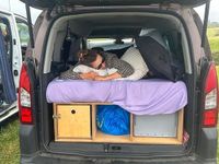 Gebraucht Peugeot Partner 120 PS (88 kW) 2012 Braun Van / Kleinbus