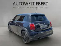 Gebraucht Mini Cooper Classic 136 PS (100 kW) 2021 Schwarz Kleinwagen