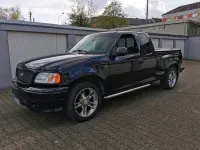 Używany Ford V8 260 KM (191 kW) 2001 Czarny Pickup