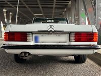 Gebraucht Mercedes 560 234 PS (172 kW) 1987 Weiß Cabrio