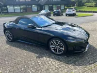 Gebraucht Jaguar F-Type R-Dynamic 300 PS (220 kW) 2021 Schwarz Cabrio