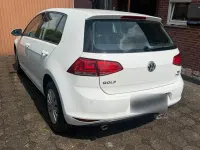 Gebraucht VW Golf VII 105 PS (77 kW) 2015 Weiß Limousine