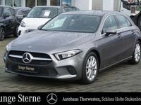 gebraucht Mercedes A180 Kompaktlimousine Progressive MBUX