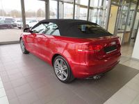Gebraucht Audi A3 Cabriolet S-Line 140 PS (102 kW) 2008 Rot Cabrio