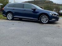 Gebraucht VW Passat 150 PS (110 kW) 2016 Blau Kombi