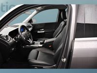 Gebraucht Mercedes GLB200 163 PS (119 kW) 2021 Grau SUV