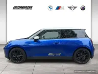 Gebraucht Mini Cooper SE 160 kW (218 PS) 2024 Blau Kleinwagen