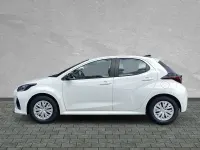 Używany Mazda 2 Prime-Line 116 KM (85 kW) 2025 Biały Hatchback