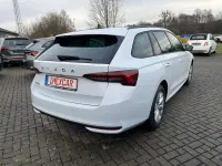 Nowe Skoda Octavia Selection 150 KM (110 kW) 2025 Biały Kombi