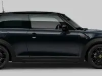 Gebraucht Mini Cooper SE 135 kW (184 PS) 2023 Enigmatic black metallic Kleinwagen
