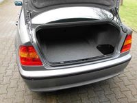 Gebraucht BMW 318 116 PS (85 kW) 2003 Grau Limousine