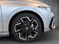 Neu VW Golf VIII R-line 150 PS (110 kW) 2025 Silber Limousine