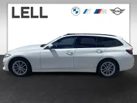 Gebraucht BMW 318 Sport Line 150 PS (110 kW) 2023 Weiß Kombi