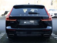 gebraucht Volvo V60 Recharge T6 AWD R-Design 1.Hand