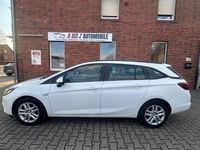Gebraucht Opel Astra Edition 95 PS (69 kW) 2017 Weiß Kombi