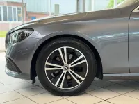 Gebraucht Mercedes E220 Avantgarde 194 PS (142 kW) 2020 Grau Kombi