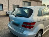 Gebraucht Mercedes B200 136 PS (100 kW) 2008 Silber Van / Kleinbus