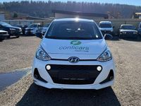 Gebraucht Hyundai i10 Passion 67 PS (49 kW) 2018 Weiß Kleinwagen