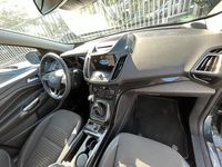 Gebraucht Ford Kuga Titanium 150 PS (110 kW) 2018 Grün SUV