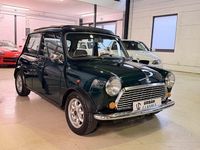 Usado Mini 1300 53 HP (38 kW) 1994 Verde Citadino