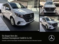 Gebraucht Mercedes V220 163 PS (119 kW) 2024 Weiß Van / Kleinbus