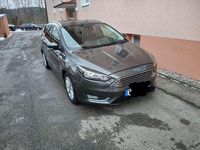 Gebraucht Ford Focus Titanium 120 PS (88 kW) 2016 Grau Kombi