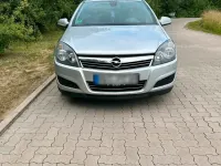 Gebraucht Opel Astra 110 PS (80 kW) 2011 Silber Kombi